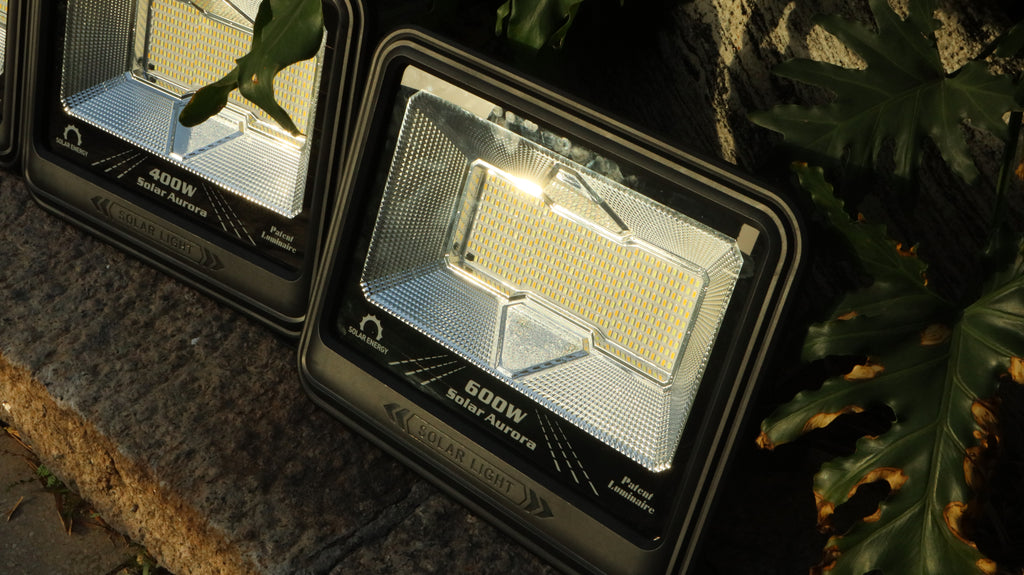 Aurora Solar Flood Light